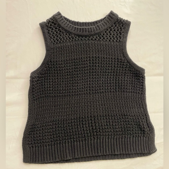 Universal Thread | Tops | Universal Thread Black Knit Sweater Vest Size ...